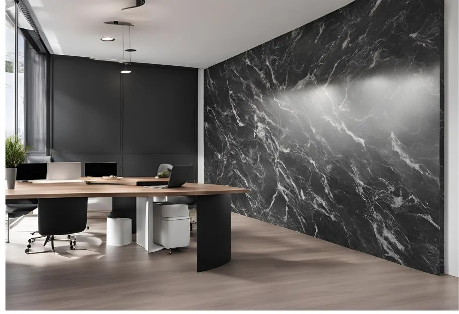 Black and white office with marble walls, creating an elegant and sophisticated atmosphere.